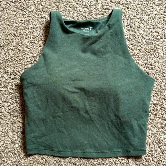 Active SET built in padding crop top w/biker shorts, both size S - Picture 2 of 3